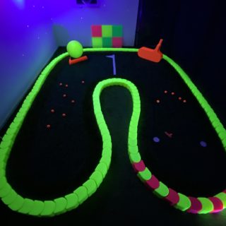 BLACKLIGHT MINI GOLF 10 IMG 3507 320x320 1